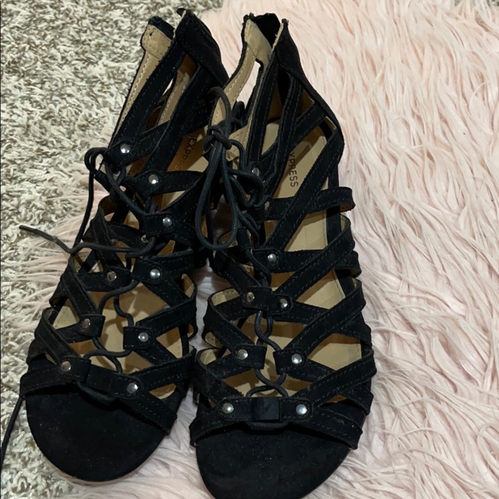 Sandals - Picture 2 of 4